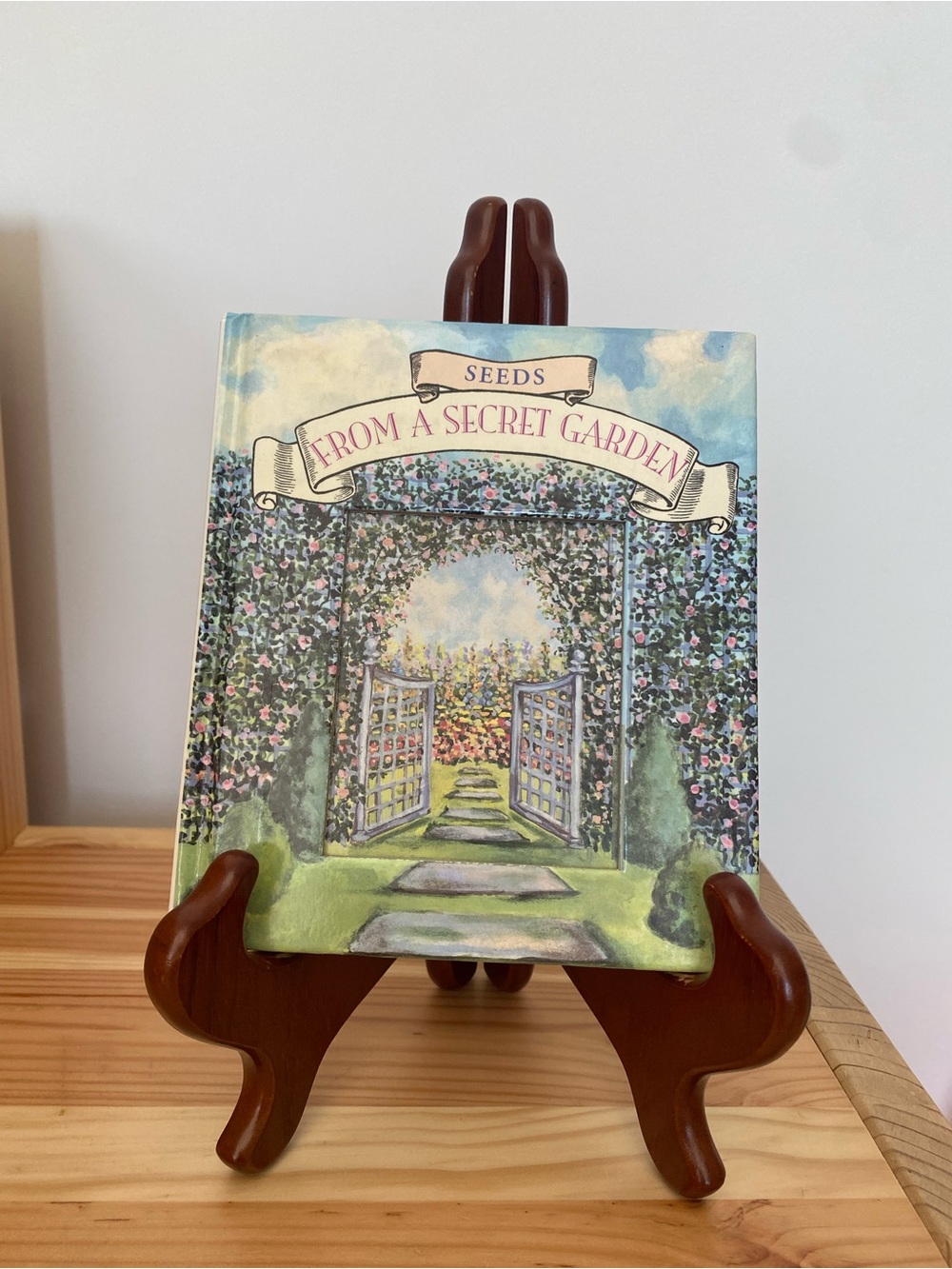 ✨ VINTAGE Seeds From A Secret Garden Gift Book Hardcover ✨